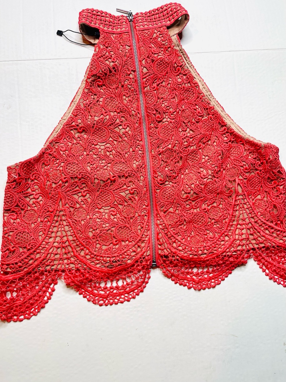 Stylestalker Lace Overlay Tank - Picture 5 of 10